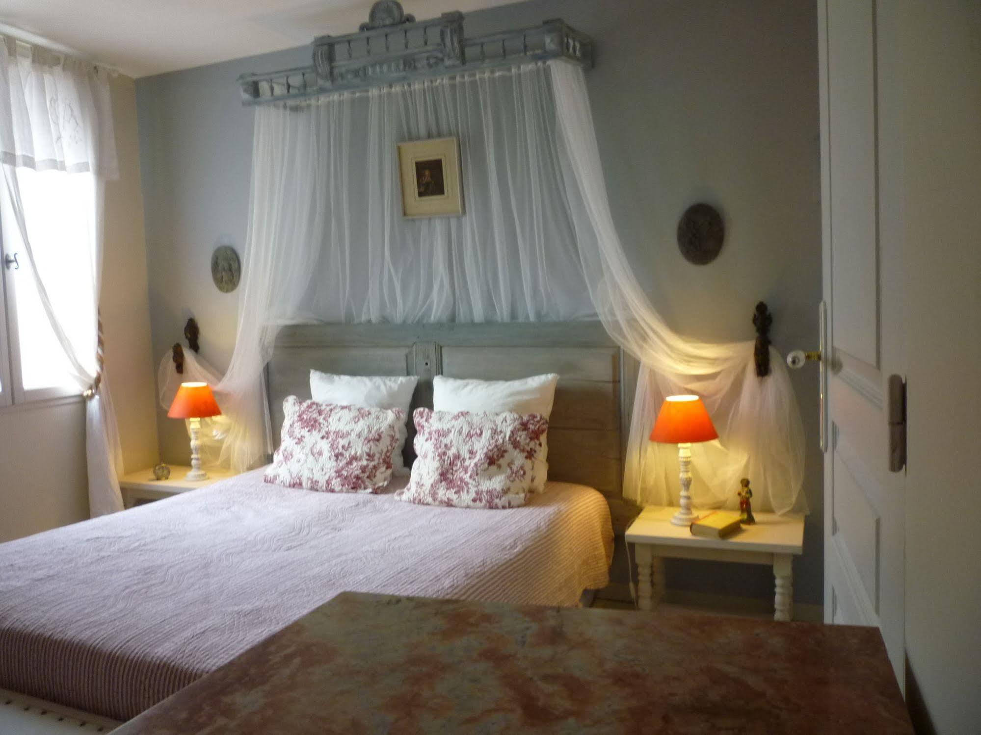 Bed and Breakfast L'Ile Aux Mimosas Tautavel Экстерьер фото
