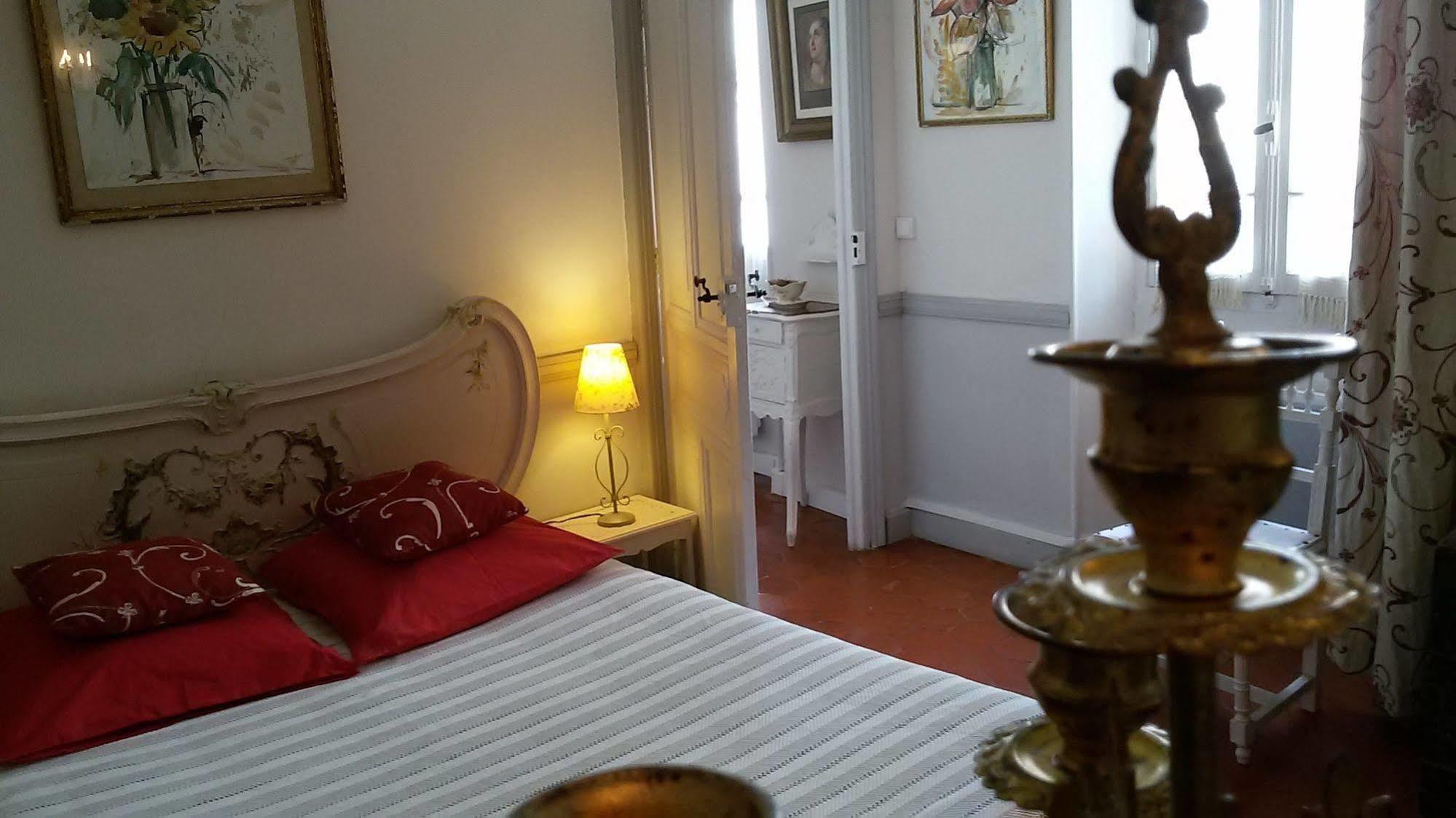 Bed and Breakfast L'Ile Aux Mimosas Tautavel Экстерьер фото